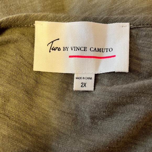 Two by Vince Camino khaki green top - Picture 5 of 5